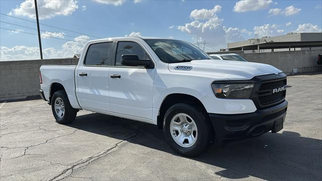 2023 ram 1500 tradesman crew cab 4x2 57' box