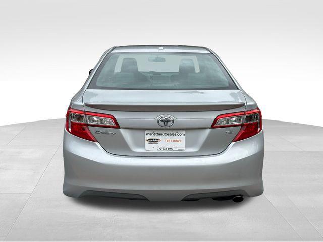 2014 toyota camry se