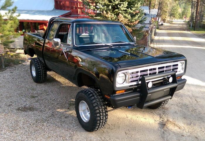 1975 dodge power wagon black extended club cab 4x4 truck for sale in canova, south dakota