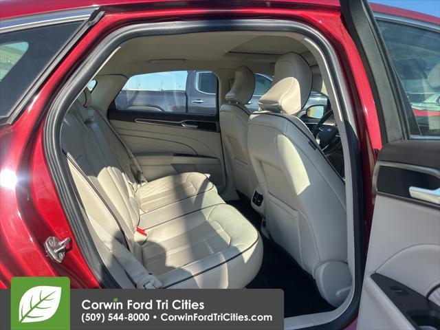2017 ford fusion platinum