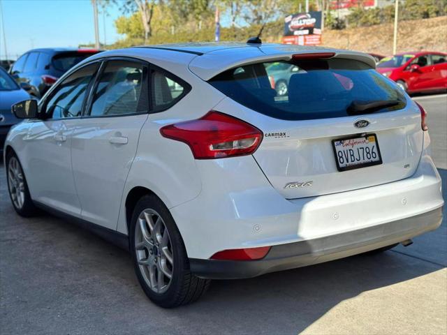 2015 ford focus se