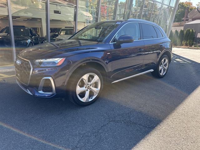 2022 audi q5 45 s line prestige