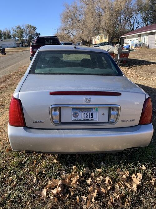 2005 cadillac deville for parts/salvage