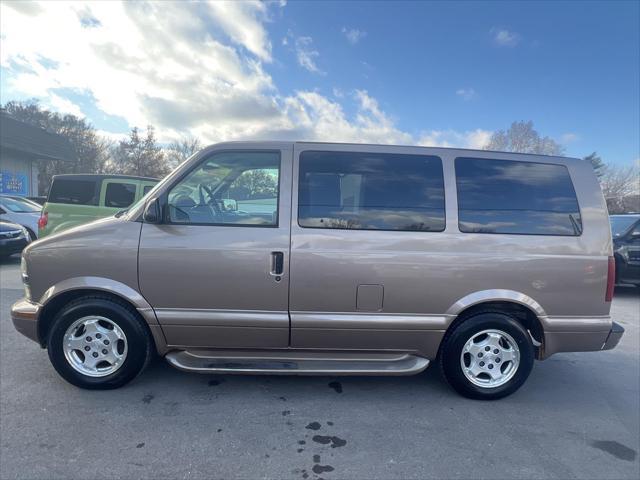 2004 chevrolet astro base