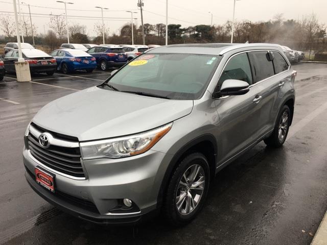 2015 toyota highlander xle awd xle 4dr suv for sale in hartford, connecticut