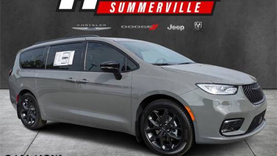 2024 Chrysler Pacifica