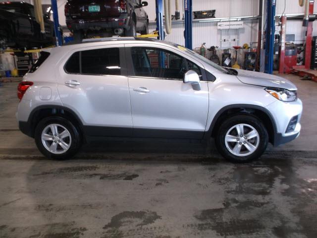 2017 chevrolet trax lt awd lt 4dr crossover w/1lt for sale in hyde park, vermont