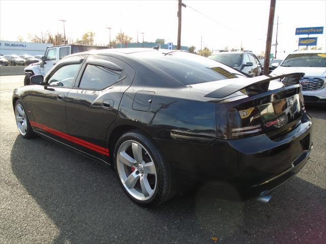 2008 dodge charger srt8
