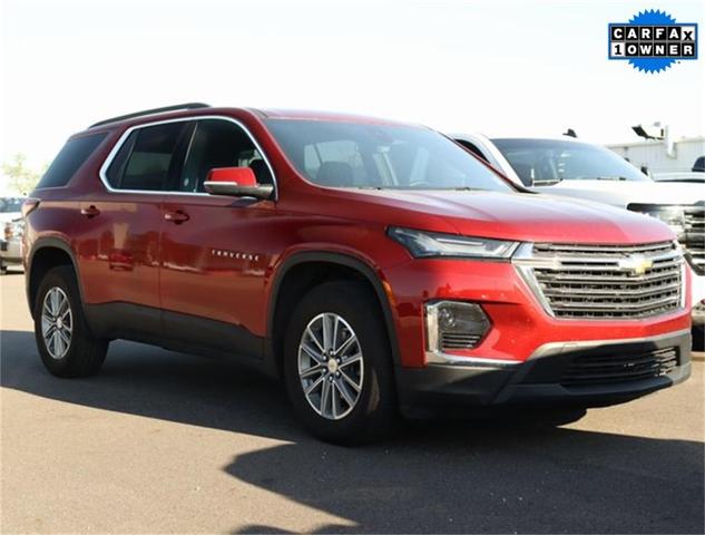 2023 chevrolet traverse lt cloth