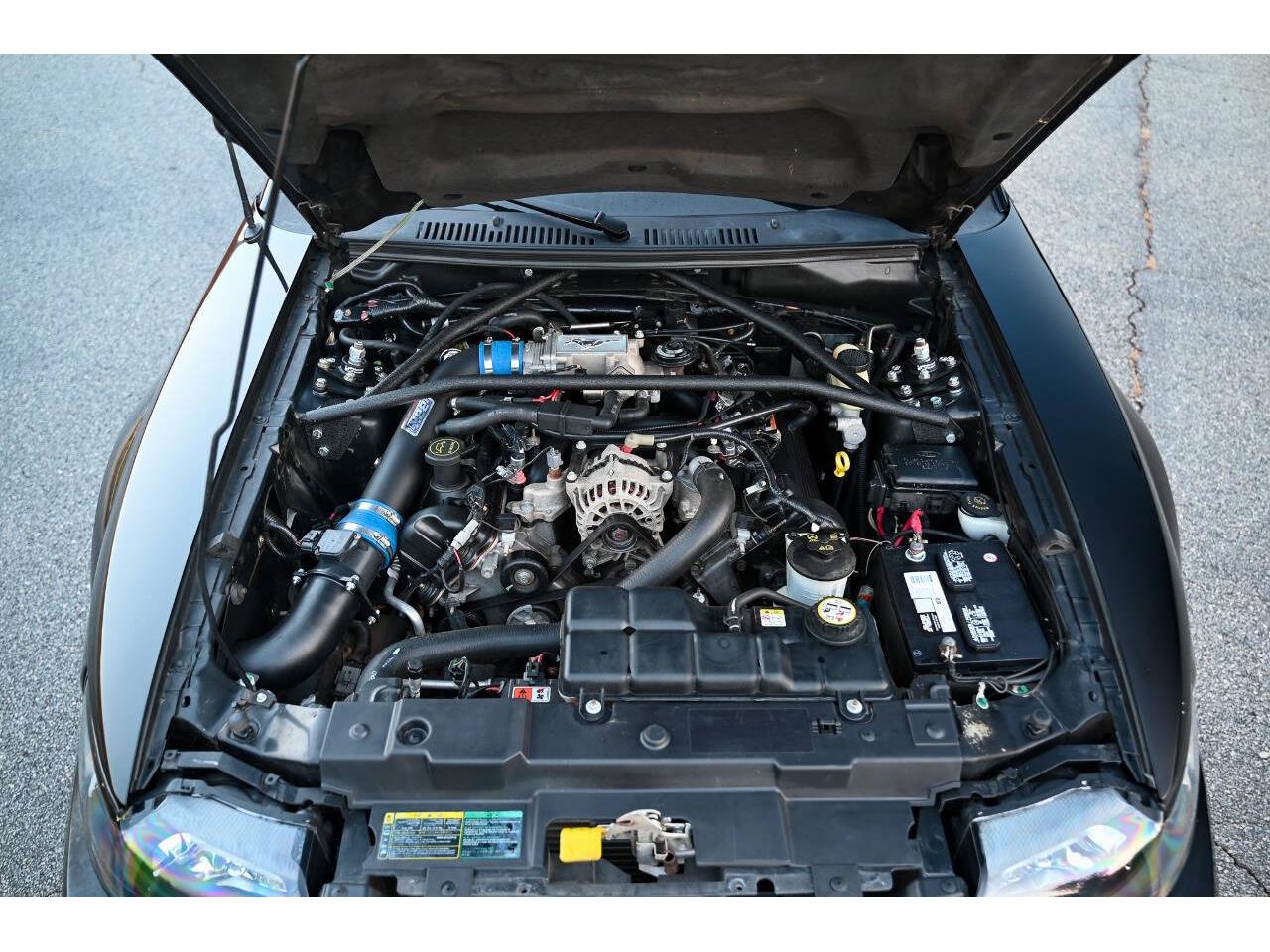 2003 ford mustang
