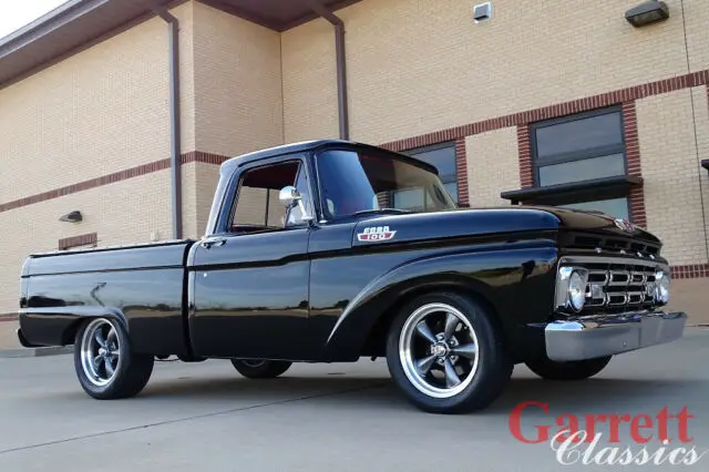 1964 ford f-100 pick up short bed 302 v8 a/c