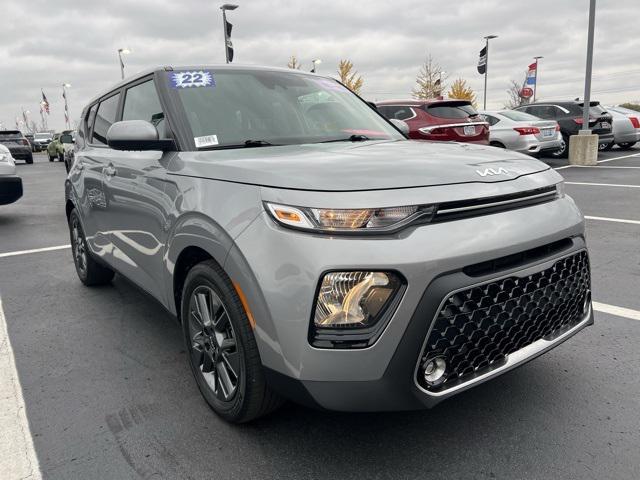 2022 kia soul ex