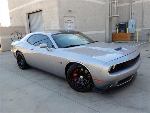 2015 dodge challenger srt 392