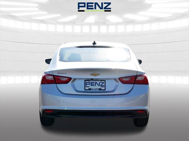 2022 chevrolet malibu 1ls