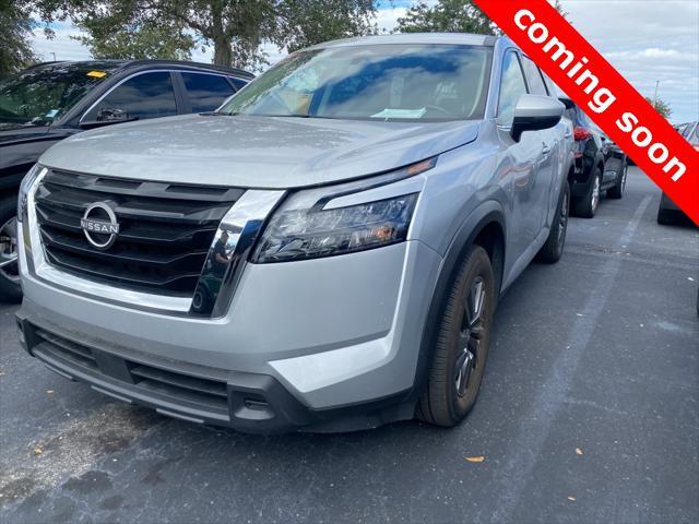 2023 nissan pathfinder sv 4wd