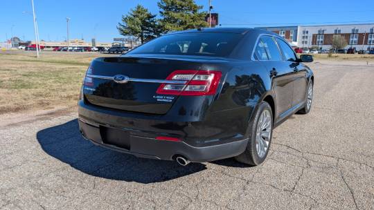 2014 Ford Taurus