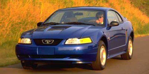 1999 ford mustang base