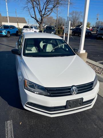 2016 volkswagen jetta 1.8t sport