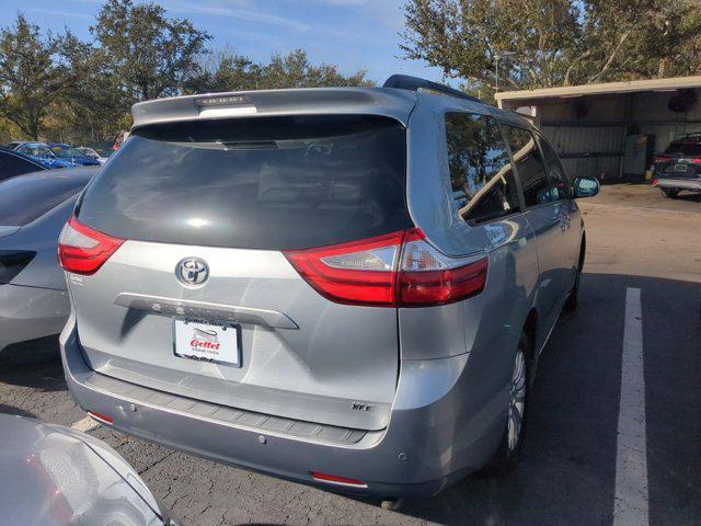 2015 toyota sienna xle
