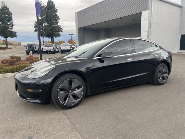 2019 tesla model 3 mid range