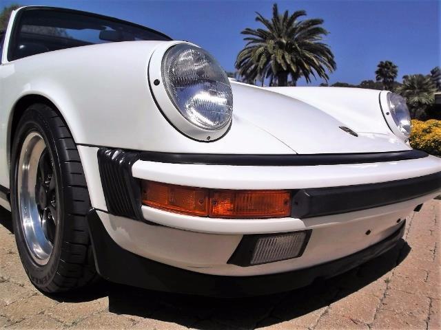 1988 porsche 911 carrera 5 speed** always garaged** only 56k**collectable**