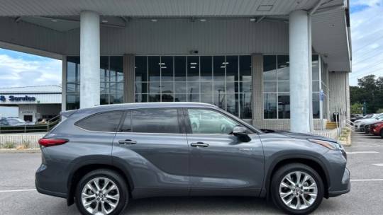 2020 Toyota Highlander hybrid limited