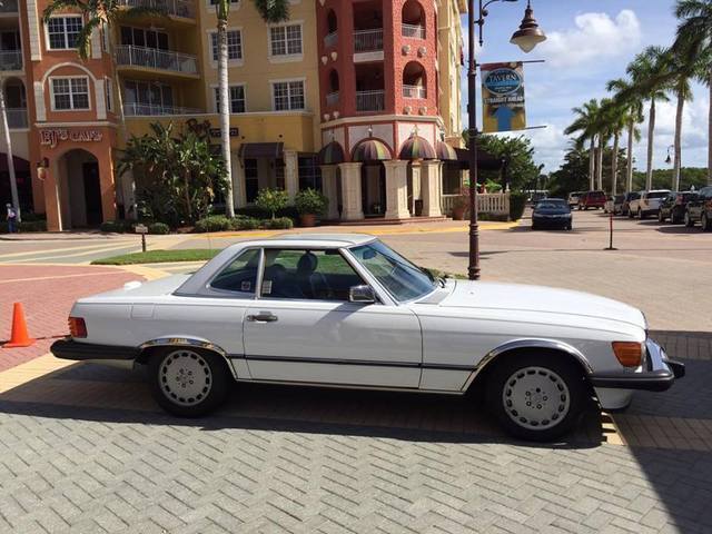 1988 mercedes 560sl - wonderful driver - 99k miles