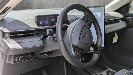 2024 Ford Mustang Mach-E