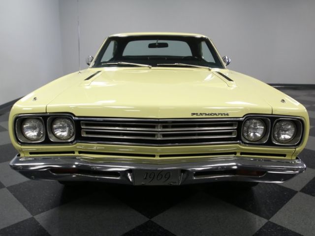 1969 plymouth road runner 21434 miles sunfire yellow hardtop 383 v8 4 speed man