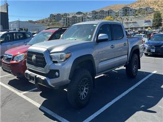 2018 Toyota Tacoma sr5 v6
