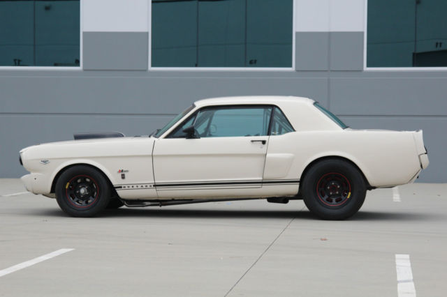 1966 mustang pro touring restomod