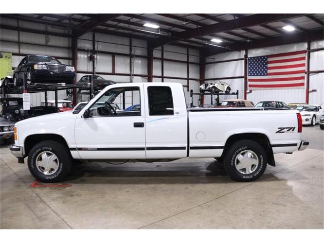 1998 gmc sierra in kentwood, michigan