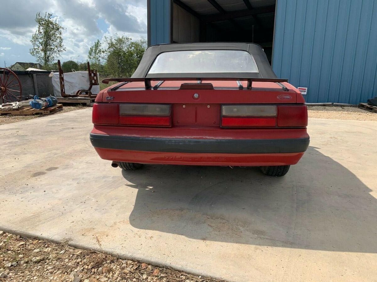 1988 ford mustang convertible lx