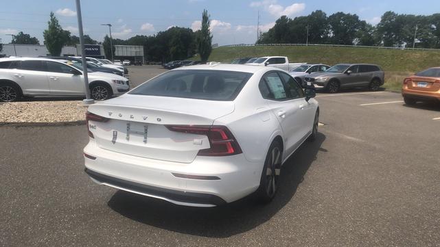 2024 volvo s60 recharge plug-in hybrid t8 plus dark