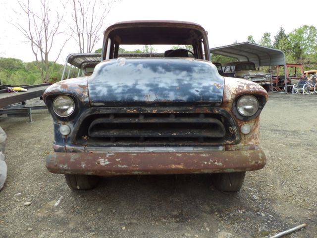 1957 chevrolet 3/4 ton extended cab