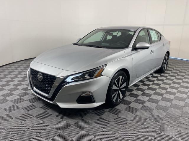 2021 nissan altima 2.5 sv