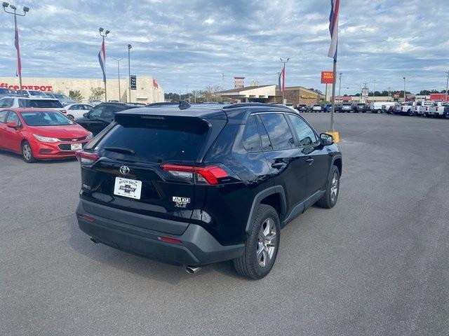 2022 toyota rav4 xle