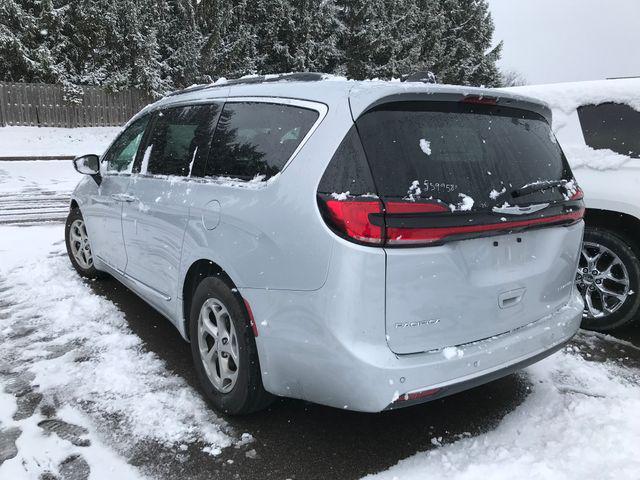 2023 chrysler pacifica limited