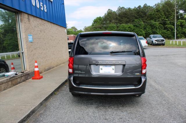 2019 dodge grand caravan se