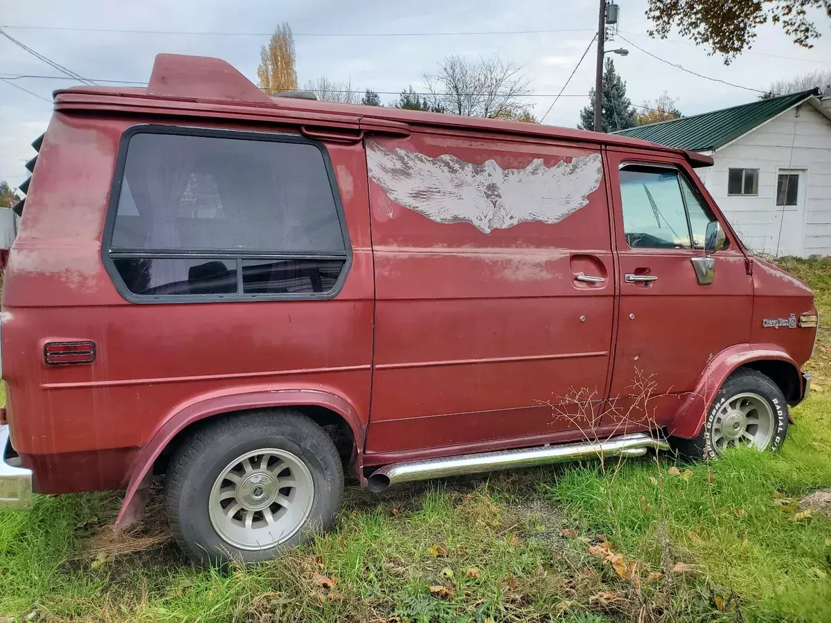 1979 chevrolet van red g10