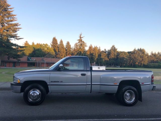 1994 dodge ram 3500 slt laramie dually v10 28,000 mi. rust free no reserve!!!