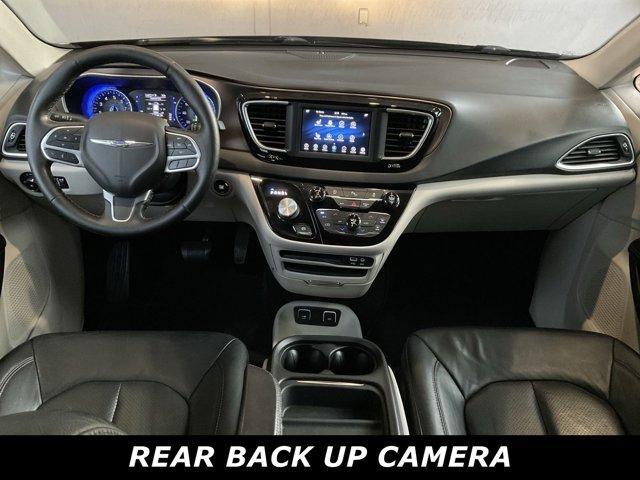 2019 chrysler pacifica touring-l