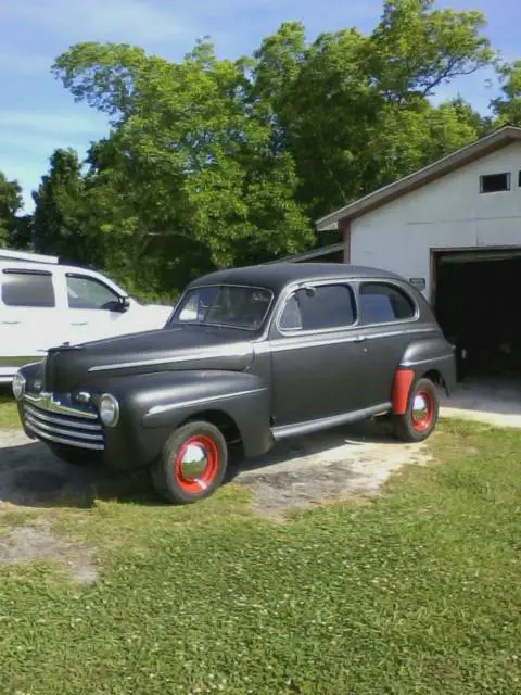 1947 ford 2door