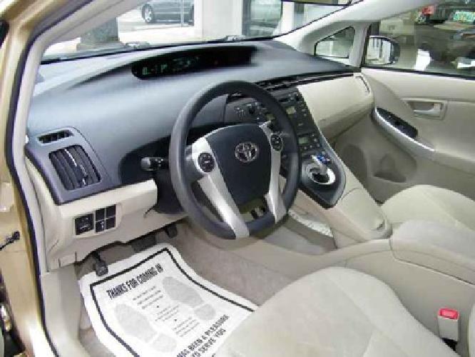 used 2010 toyota prius for sale. in morrisville, nc