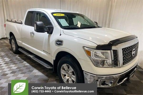 2017 nissan titan in northwoods, illinois