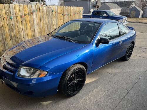 2004 chevy cavalier 2.2 ecotec 5 speed manual. low miles just about to hit