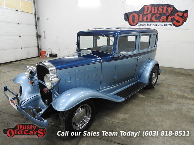 1932 blue runs drives body inter vgood 350v8auto!