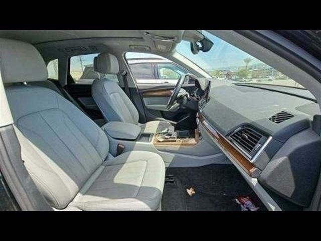2022 audi q5 45 s line premium plus