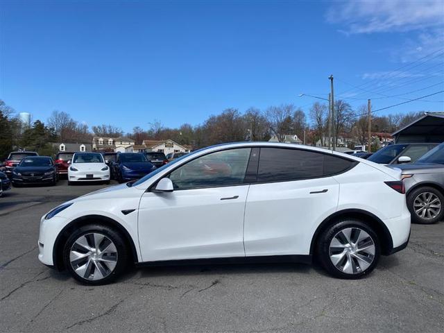 2022 tesla model y long range