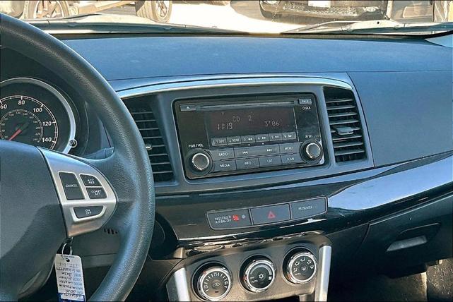 2016 mitsubishi lancer es